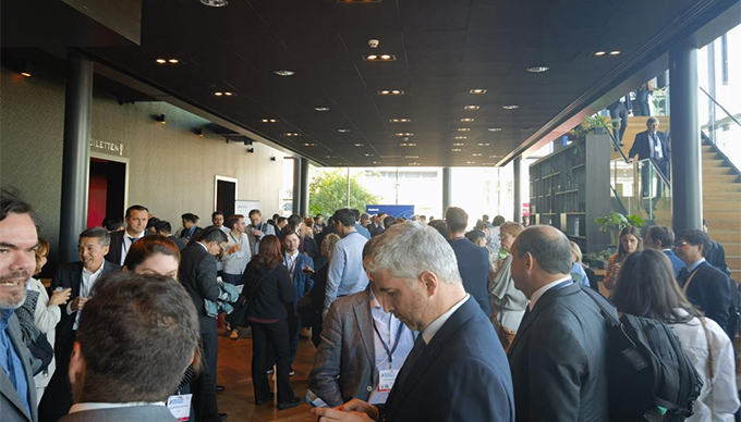 Come ottenere una riduzione significativa del sanguinamento intraoperatorio e della ripetizione del tumore postoperatorio contemporaneamente?